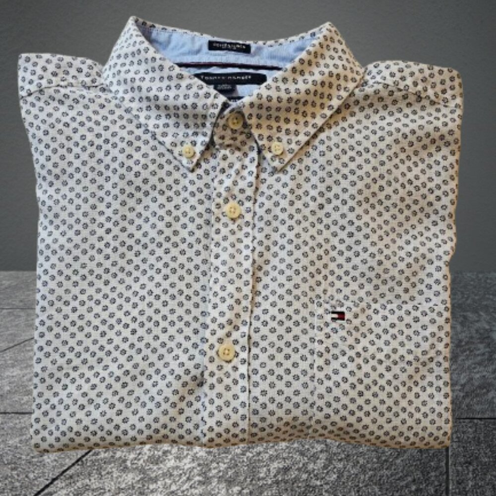 TOMMY HILGIGER CUSTOM FIT MEN'S LONG SLEEVE DRESS SHIRT -SIZE XL/TG/XG